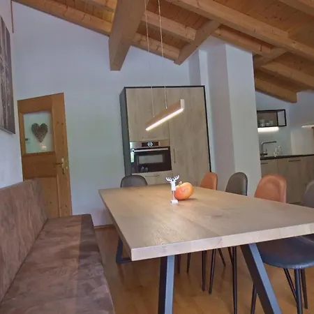 Penthouse Alpinresort Oben 14 By Interhome 아파트 *