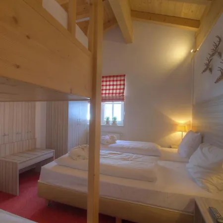 Penthouse Alpinresort Oben 14 By Interhome * Kaprun